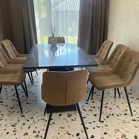 в карпатах Chalet
